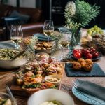 15 recettes originales pour un repas entre amis réussi
